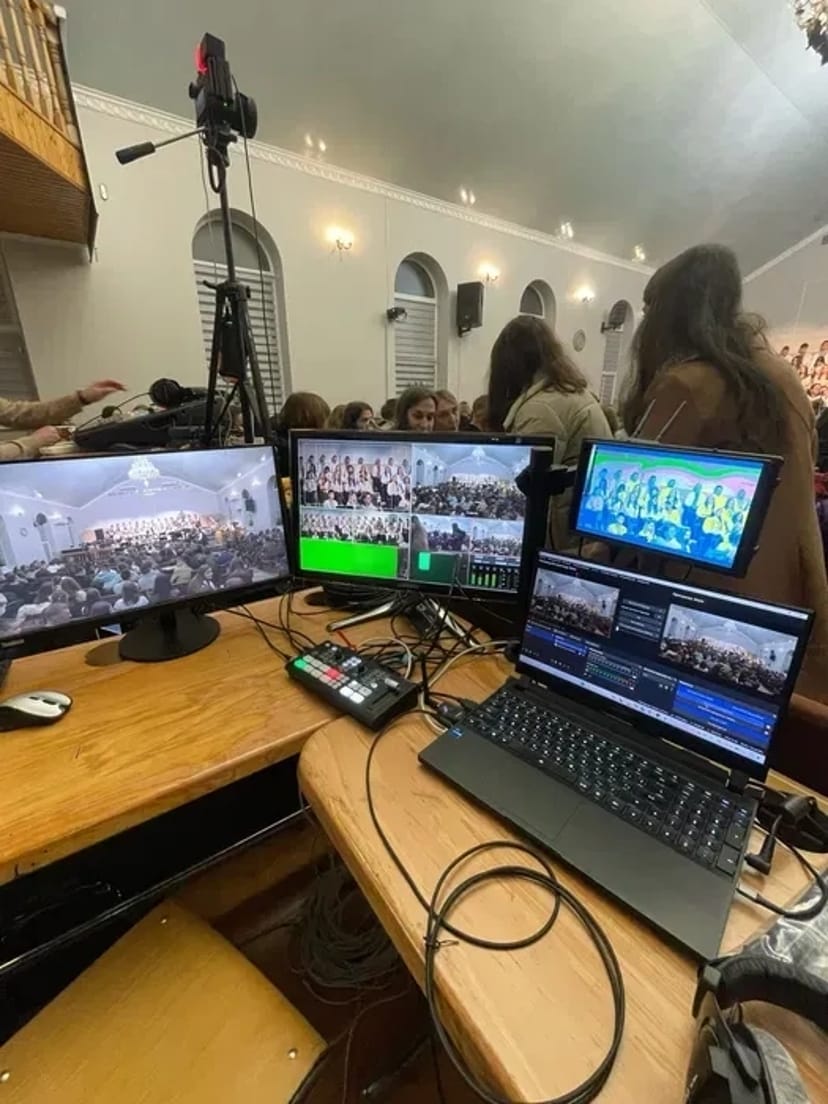 Онлайн трансляції різних заходів