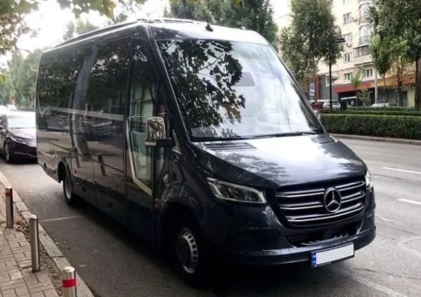 289 Мікроавтобус VIP class Mercedes Sprinter NEW на весілля