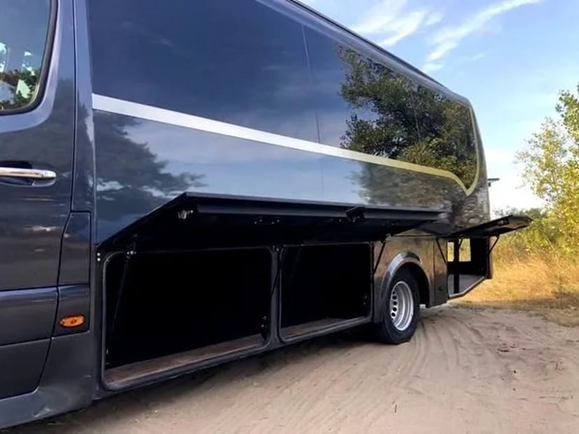 289 Мікроавтобус VIP class Mercedes Sprinter NEW на весілля