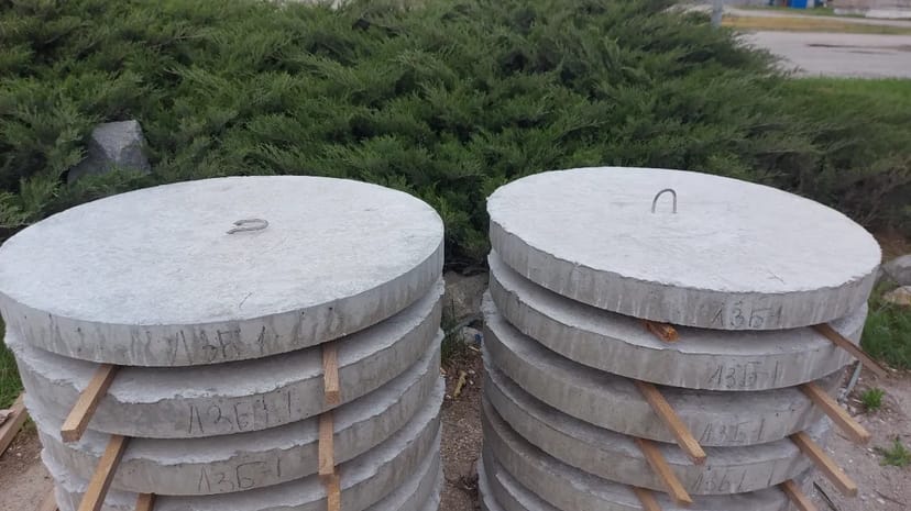 Залізобетонна кришка люка ЛЗБ-1/Доставка по Україні