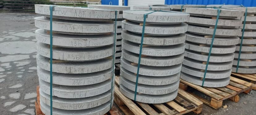 Залізобетонна кришка люка ЛЗБ-1/Доставка по Україні