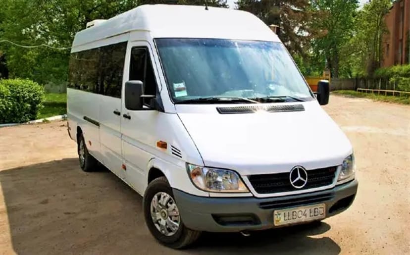 Замовлення мікроавтобуса Кам'янське