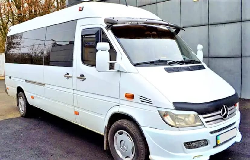 Замовлення мікроавтобуса Кам'янське