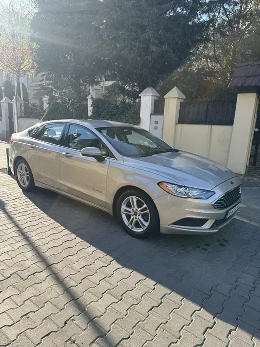 Автомобіль Ford Fusion Hybrid 2.0 2018од SE