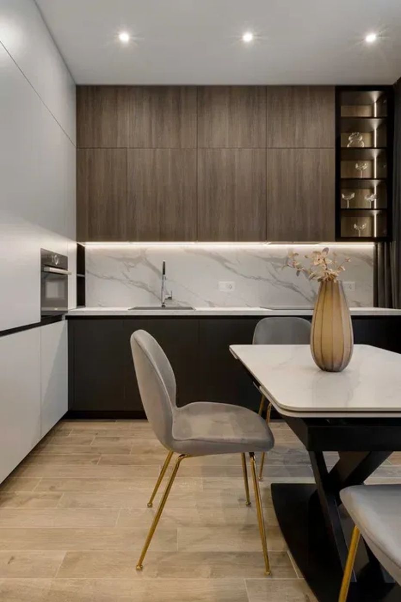 Меблі на завмовлення(мебель на заказ), кухні, шафи, гардеробніпослуги