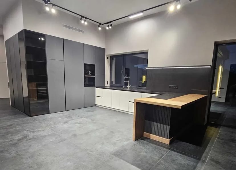 Меблі на завмовлення(мебель на заказ), кухні, шафи, гардеробніпослуги