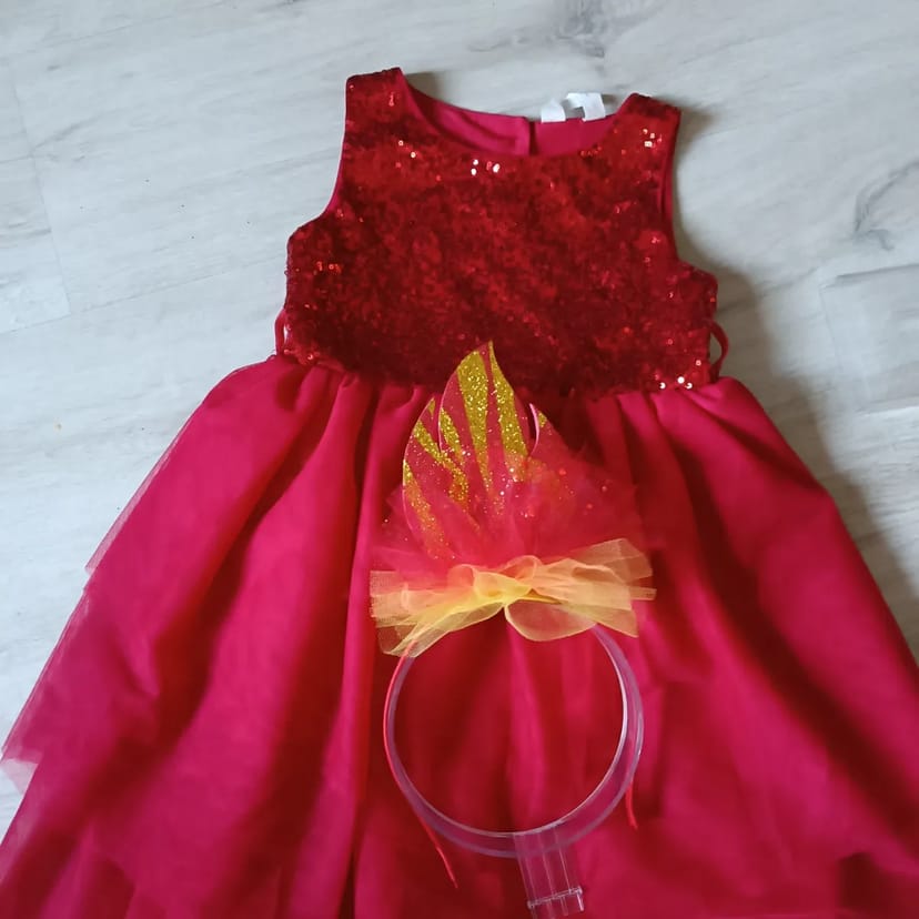 Наряд вогника на свято в садочок