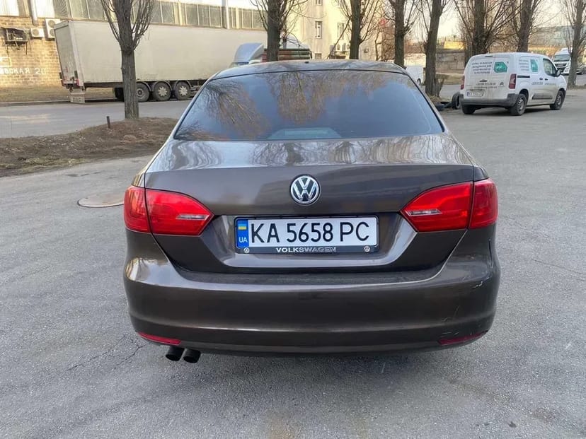 Авто є різні варіанти авто автомат газ/бензин 4000-4200грн/тиждень
