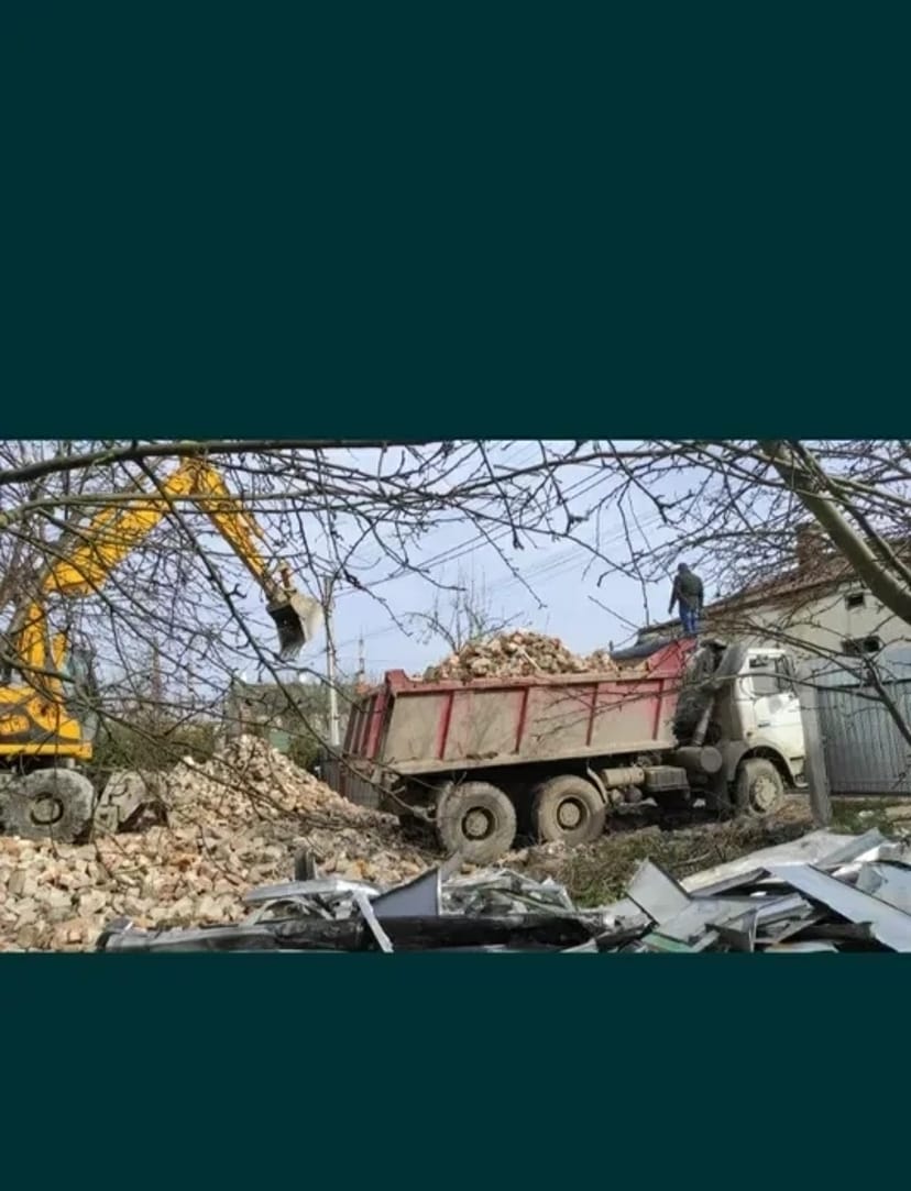 Промисловий демонтаж будинків , приміщень, демонтажні роботи.