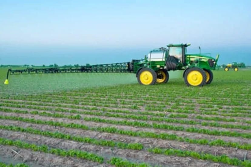 Обприскувач John Deere R4730. Самохідний обприскувач