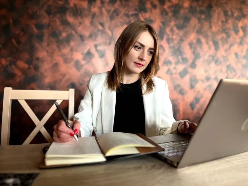 Маркетинг, що продає: таргетинг, SMM, сайти