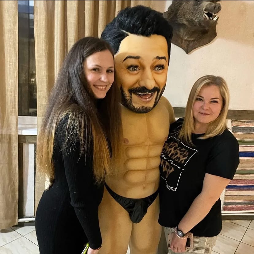 Білий ведмідь Полтава стриптиз ростова лялька аніматор панда на свято