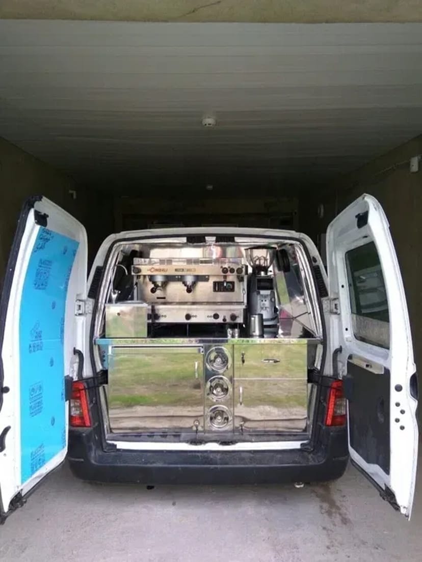 Переобладнання, мобільна кав'ярня меблі обладнання причіп кави