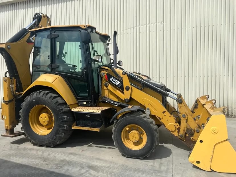 Екскаватор навантажувач CATERPILLAR 428 F2