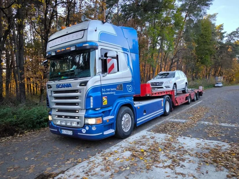 Послуги тралом, перевезення платформами до 30 т до 12м. Трал Тернопіль