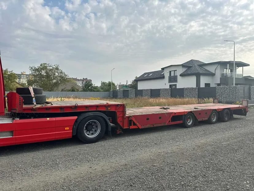 Послуги тралом, перевезення платформами до 30 т до 12м. Трал Тернопіль