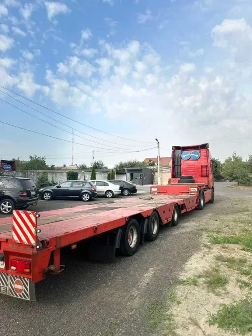 Послуги тралом, перевезення платформами до 30 т до 12м. Трал Тернопіль