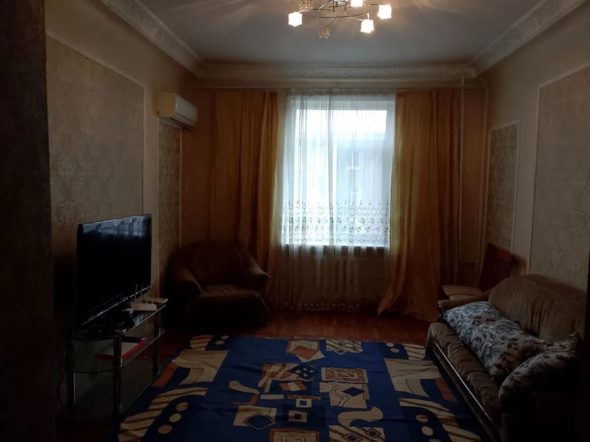 Трёхкомнатная квартира 120м2