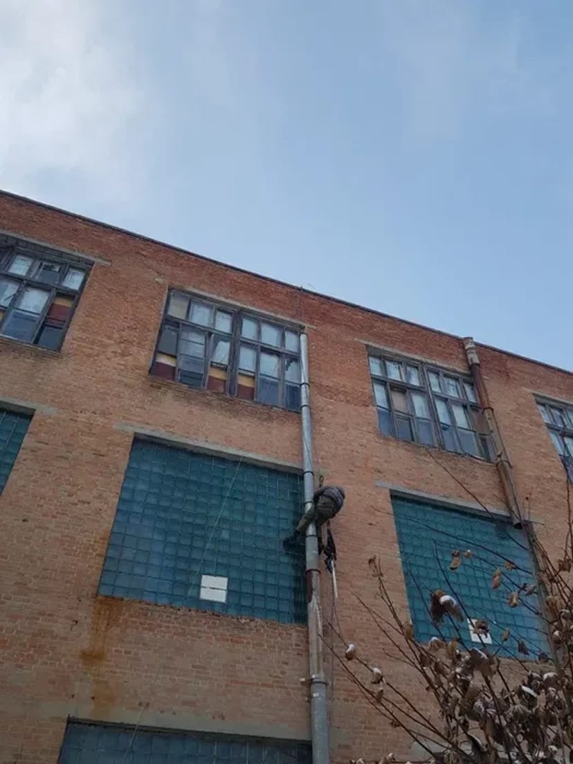 Ремонт покрівлі висотні роботи