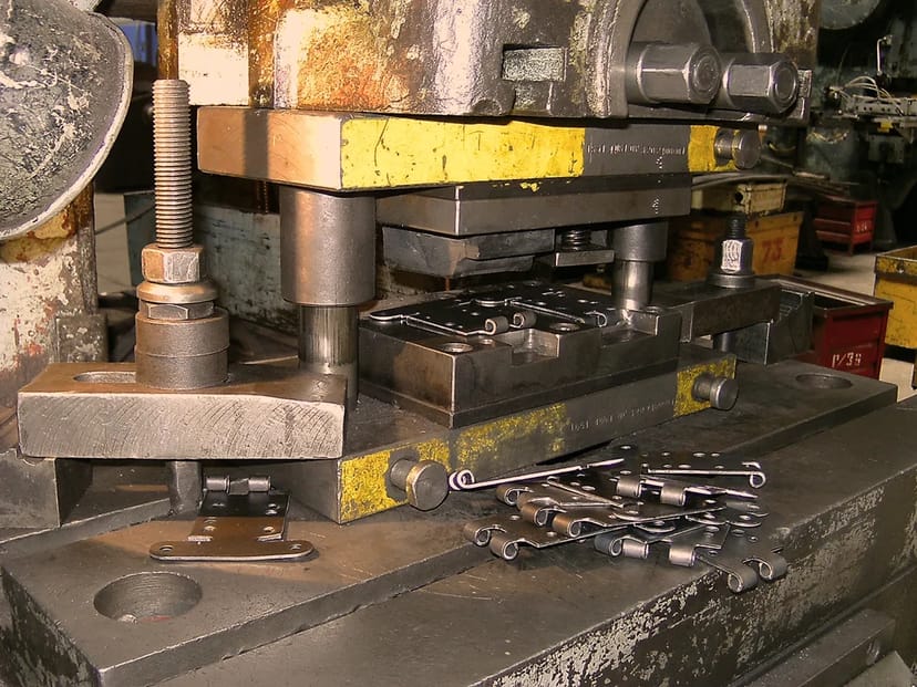 Листове штампування