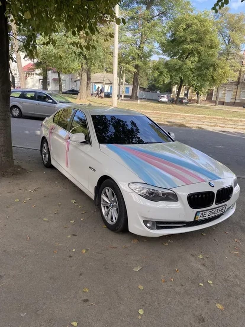 Машина на весілля БМВ без посередників
