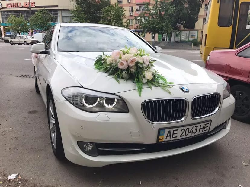 Машина на весілля БМВ без посередників