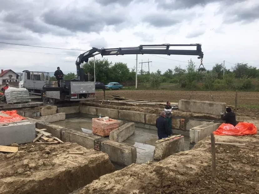 Послуги крана-маніпулятора| Вантажоперевезення