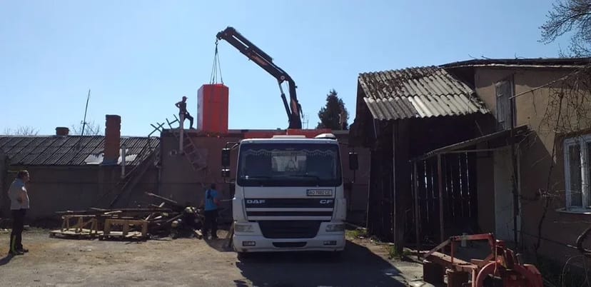 Послуги крана-маніпулятора| Вантажоперевезення