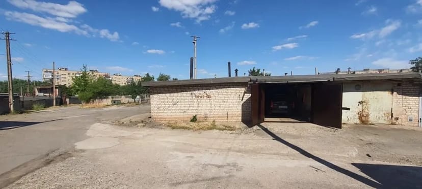Гараж у зручній локації кооперативу «Автомобіліст»