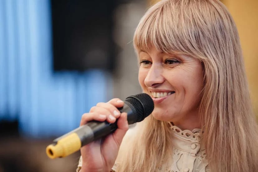 Ведучий на Весілля Ведуча День народження + Dj + шоу програми