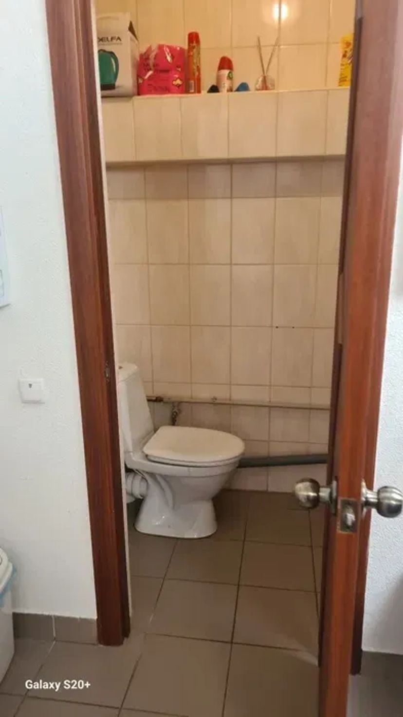 Робоче місце для масажита р-н Каскад! Тепла затишна студія.