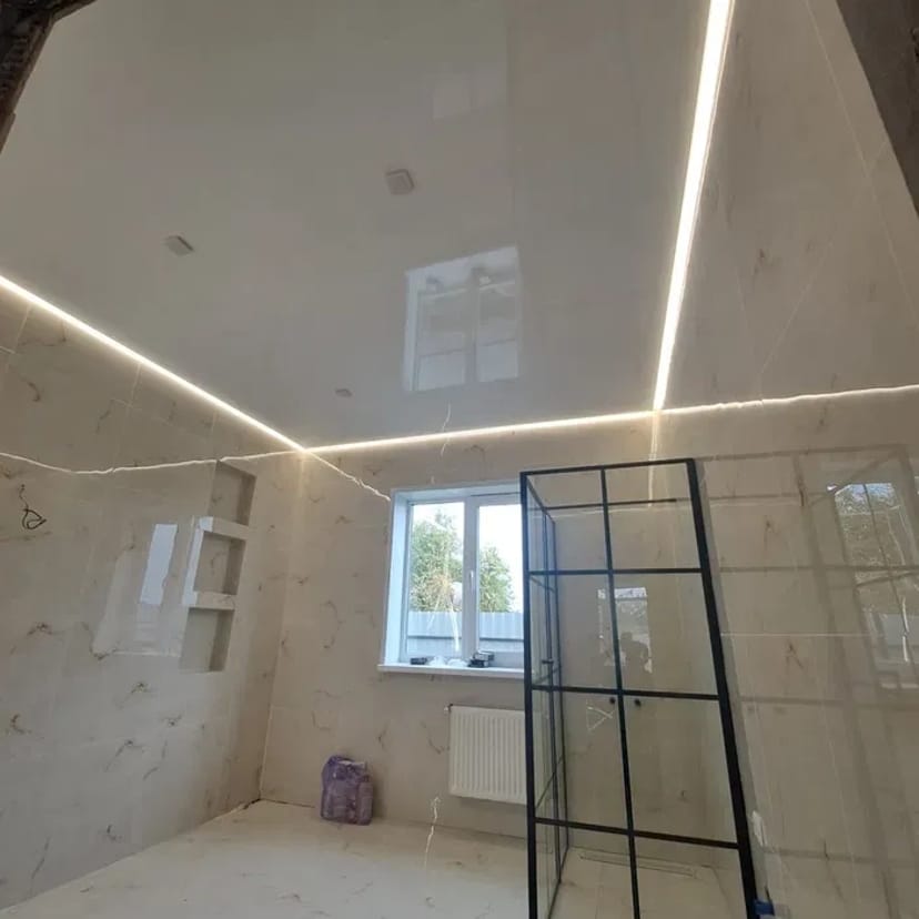 Натяжні стелі.