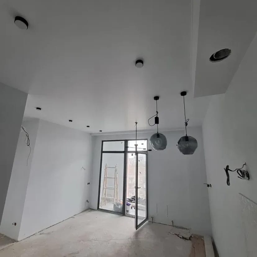 Натяжні стелі.