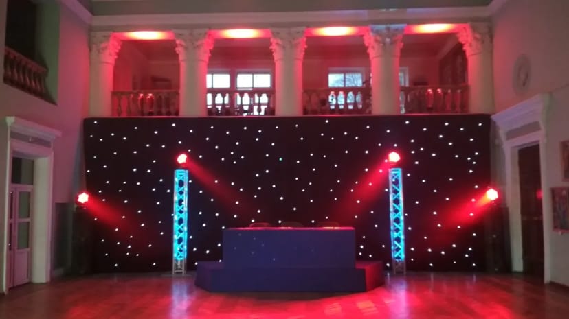 Подіум, Сцена, Ферми, Алюмінієві конструкції