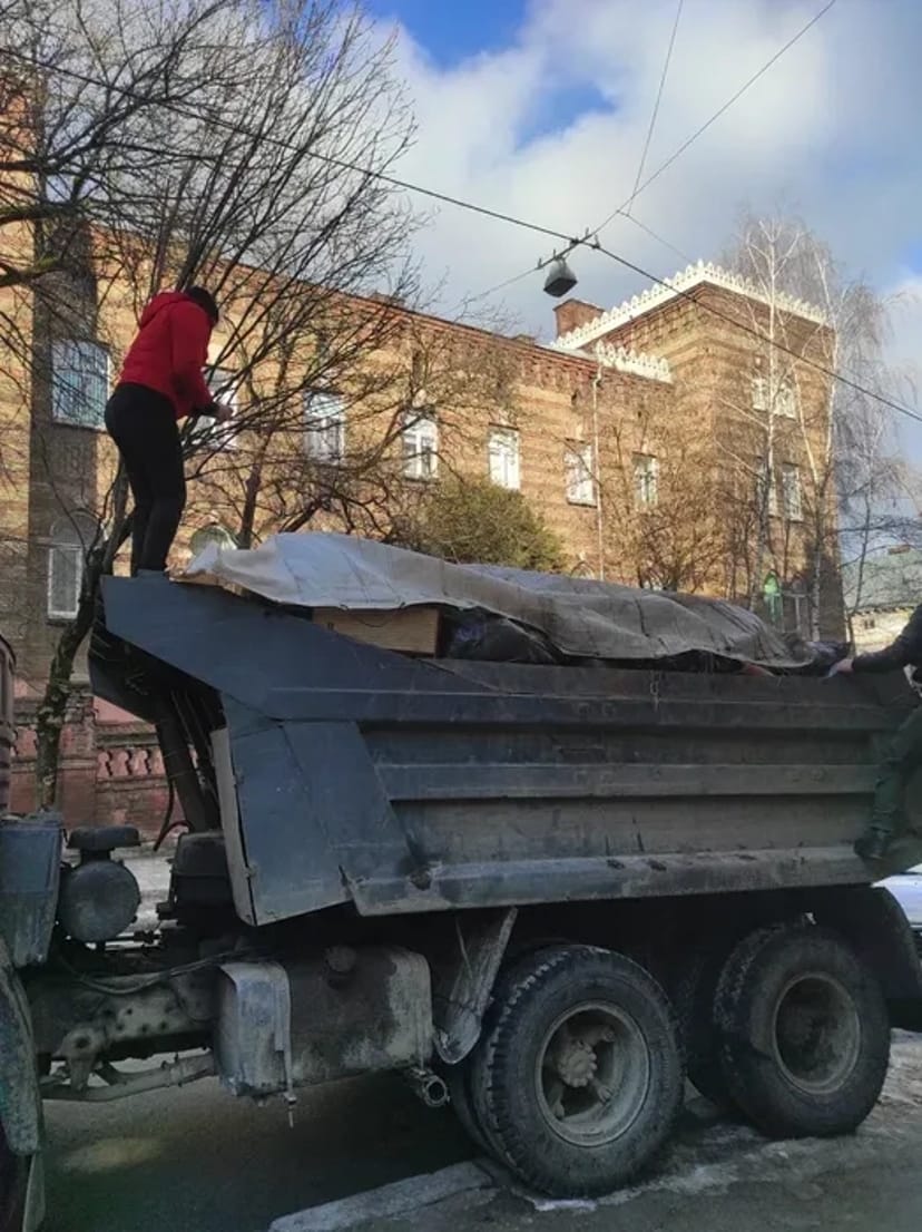 Вантажники, Вивезення будівельних відходів, Демонтажі роботи