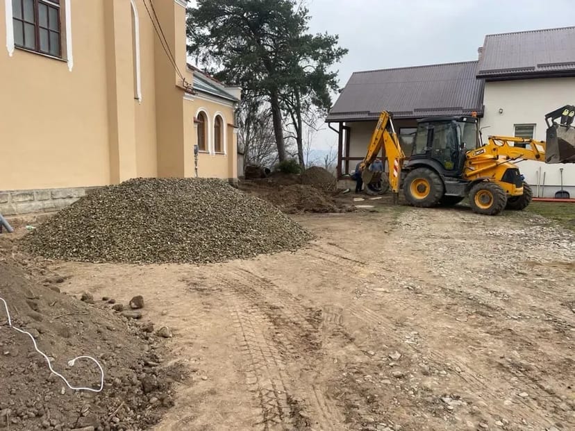 Послуги екскаватора jcb 3 cx!!