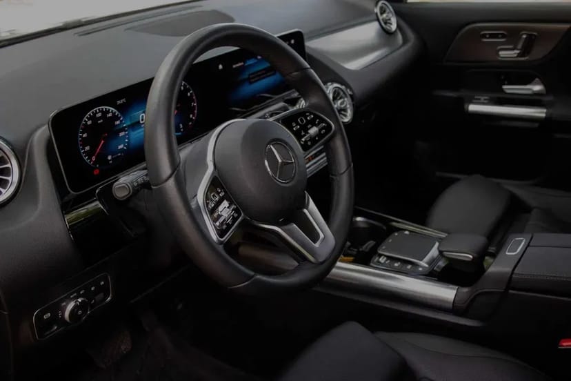 Mercedes GLA - Легкове авто