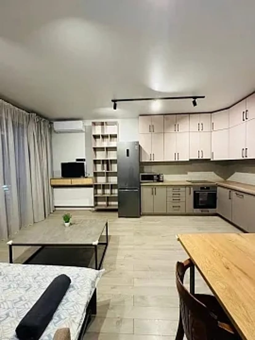 2-кімнатна квартира подобово у Ужгороді, вул. Франтішека Тіхого, 13д — 1001658004  