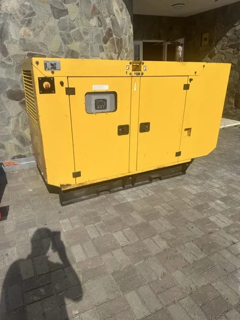 Дизельні промислові генератори