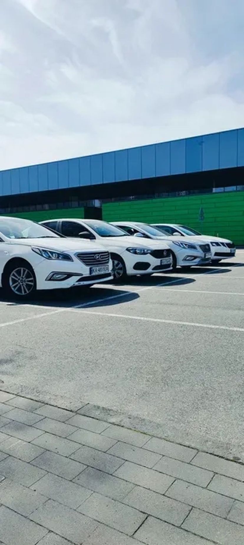 АВТО компанії R1 auto