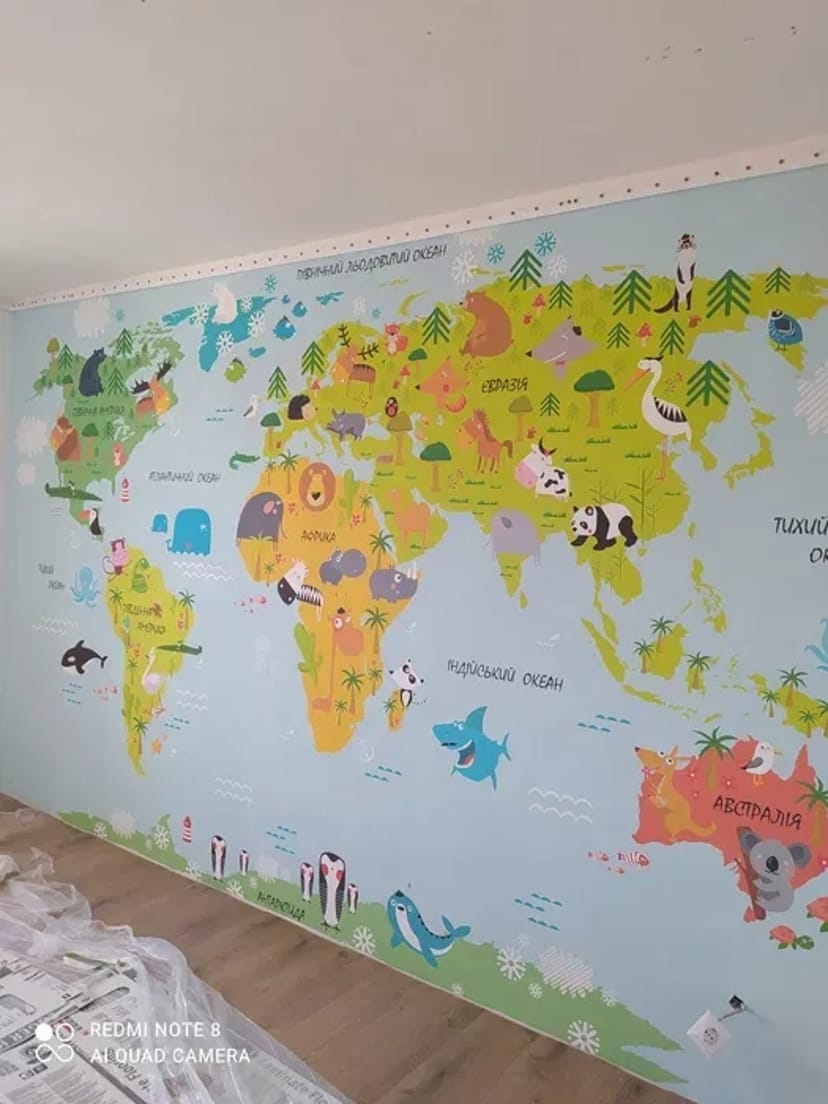 Поклейка обоев, шпалер, багетів, покраска - від 120-150 грн/м². Стаж роботи більше 20 років