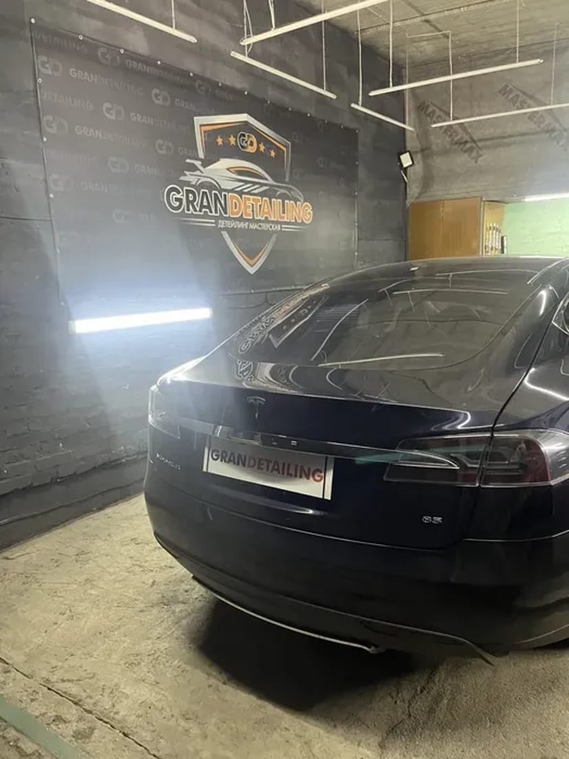 АКЦИЯ!Химчистка,полировка, подготовкак продаже,защита фар бронепленкой 1 000 грн.