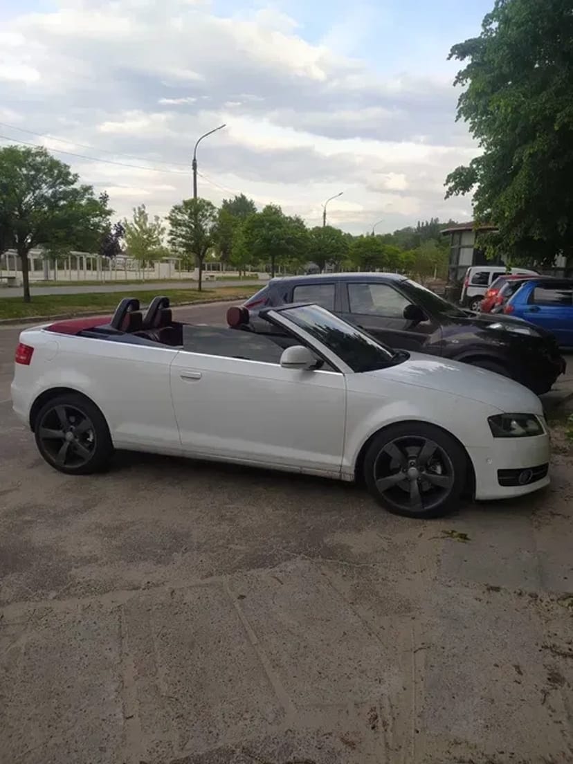 Авто з водієм для весілля або фотосесій