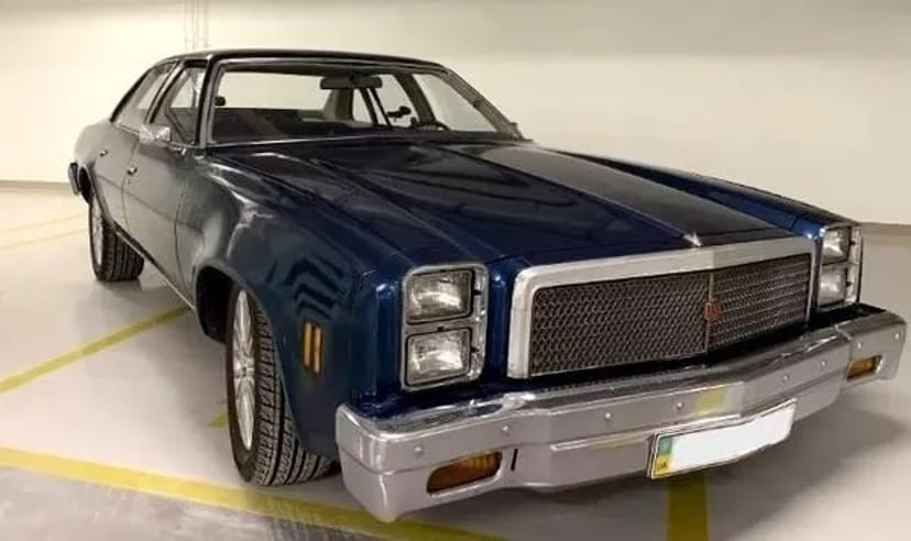 387 Ретро авто на зйомки фотосесію Chevrolet Malibu Classic 