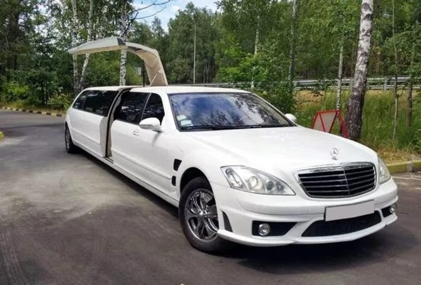 029 Лімузин на весілля Mercedes W221 S63 білий