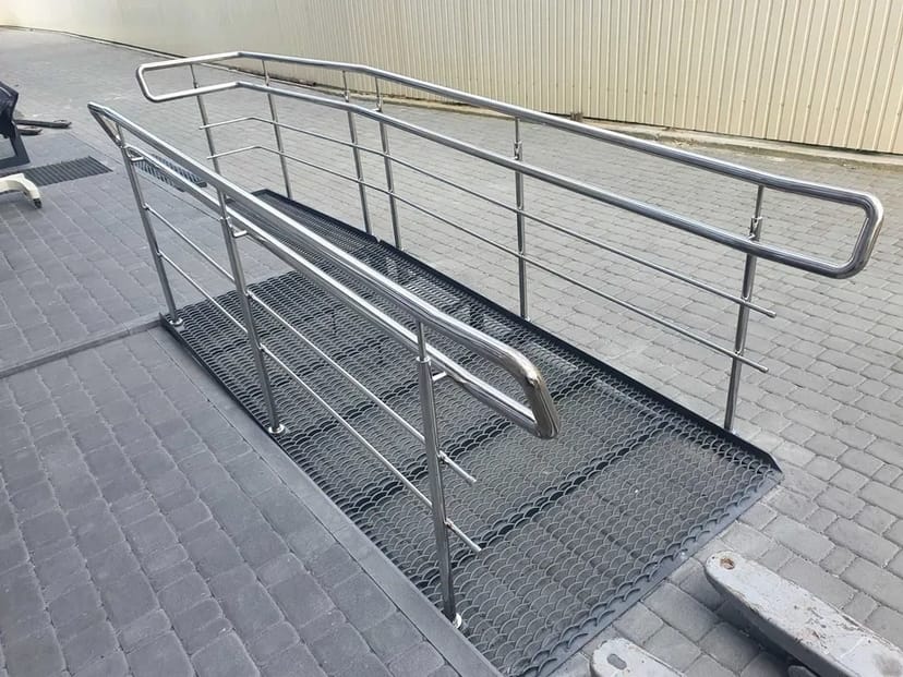 Пандуси,Поручні для інвалідів,Перила на пандус, Флагшток,