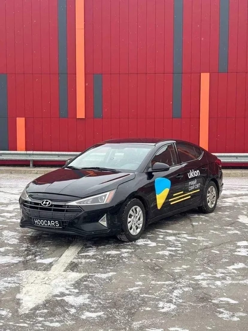 Авто Elantra 2018р. Від 3800грн -до 5500грн