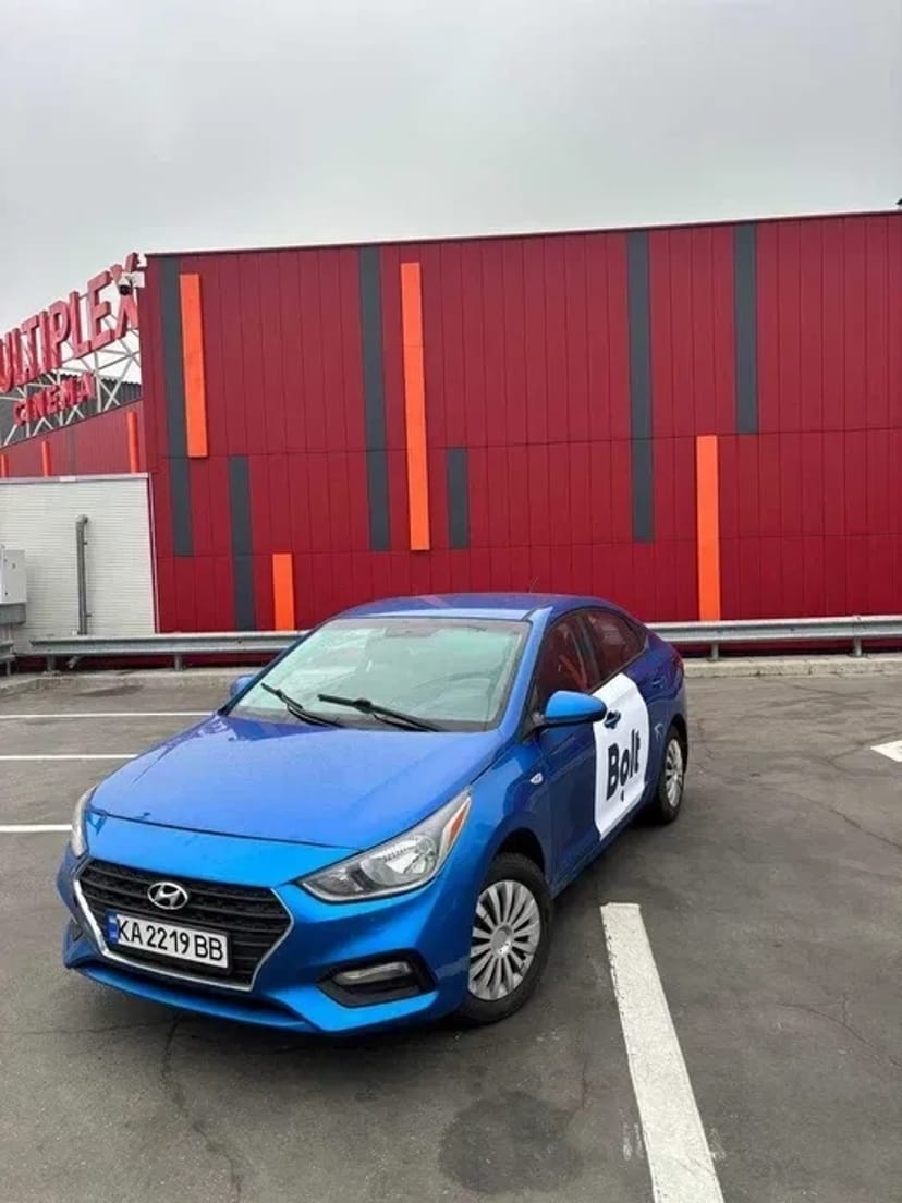 Авто Elantra 2018р. Від 3800грн -до 5500грн