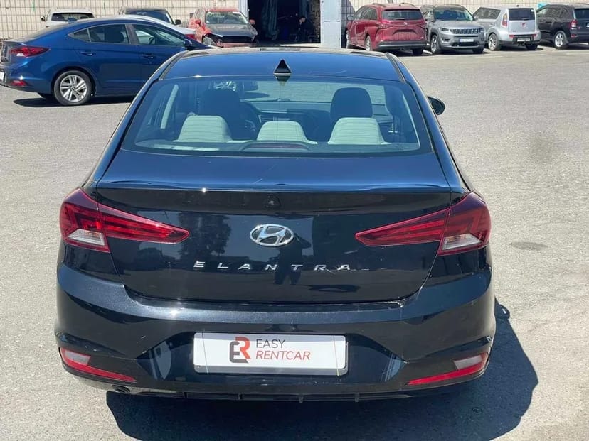 Hyundai Elantra 2019-2020