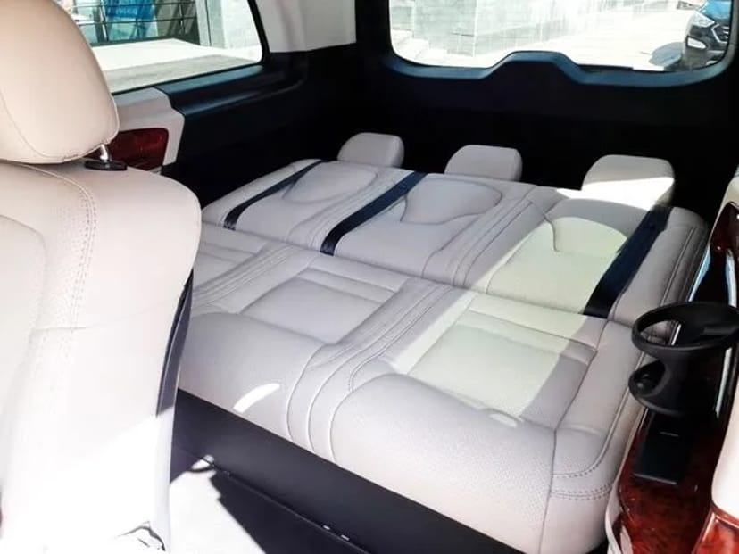 363 Мікроавтобус на весілля трансфер Mercedes Benz V class